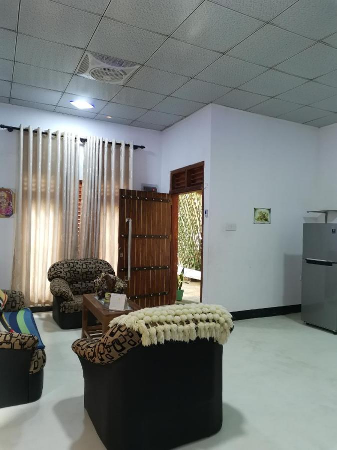 Peacock'S Paradise Safari Hostel اوداوالاوي المظهر الخارجي الصورة