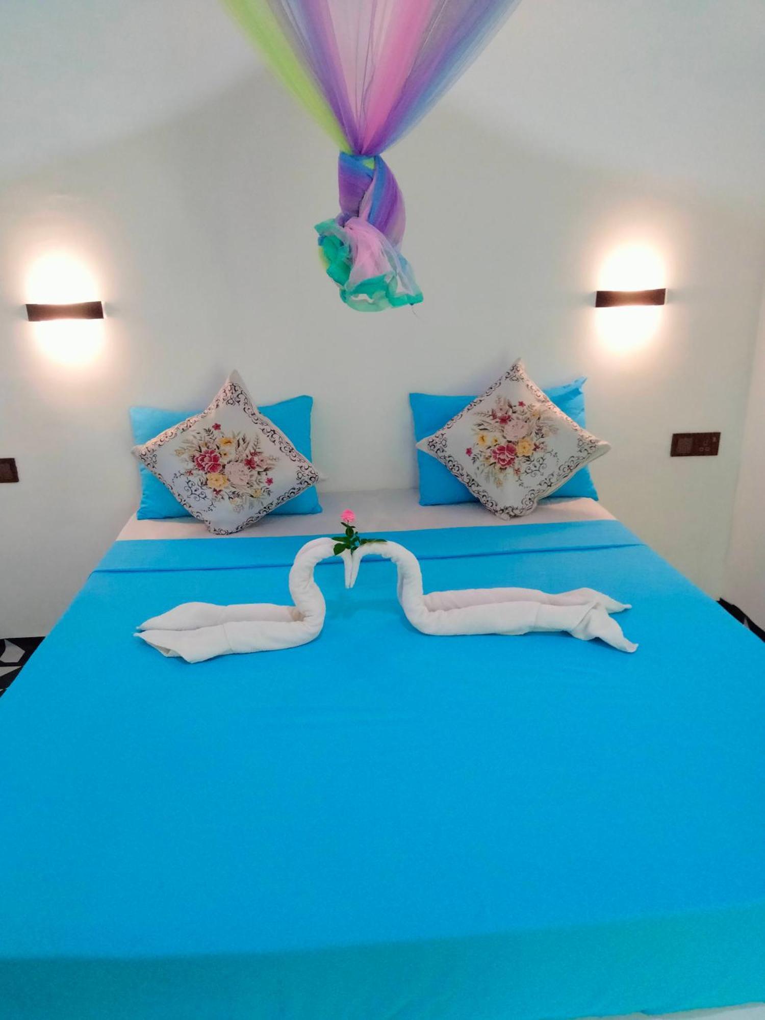 Peacock'S Paradise Safari Hostel اوداوالاوي الغرفة الصورة